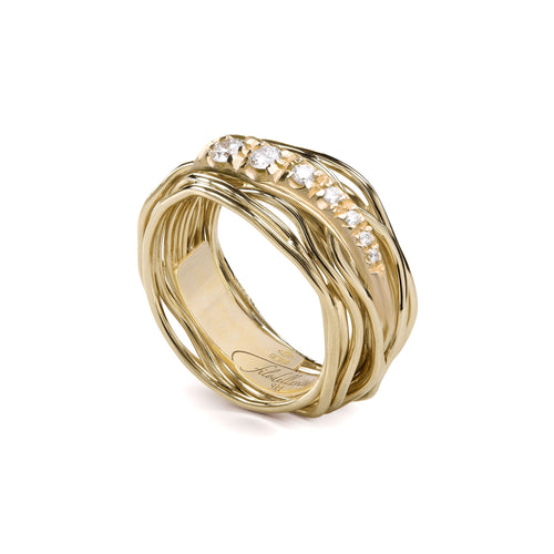 Anello Rubinia Filodellavita - 13 Fili in Oro Giallo 9kt con Riviera a Gradiente di 7 Diamanti Bianchi