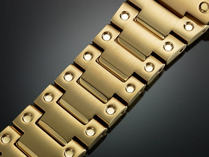 G-Shock GMW-B5000GD-9ER - dettaglio bracciale in acciaio dorato