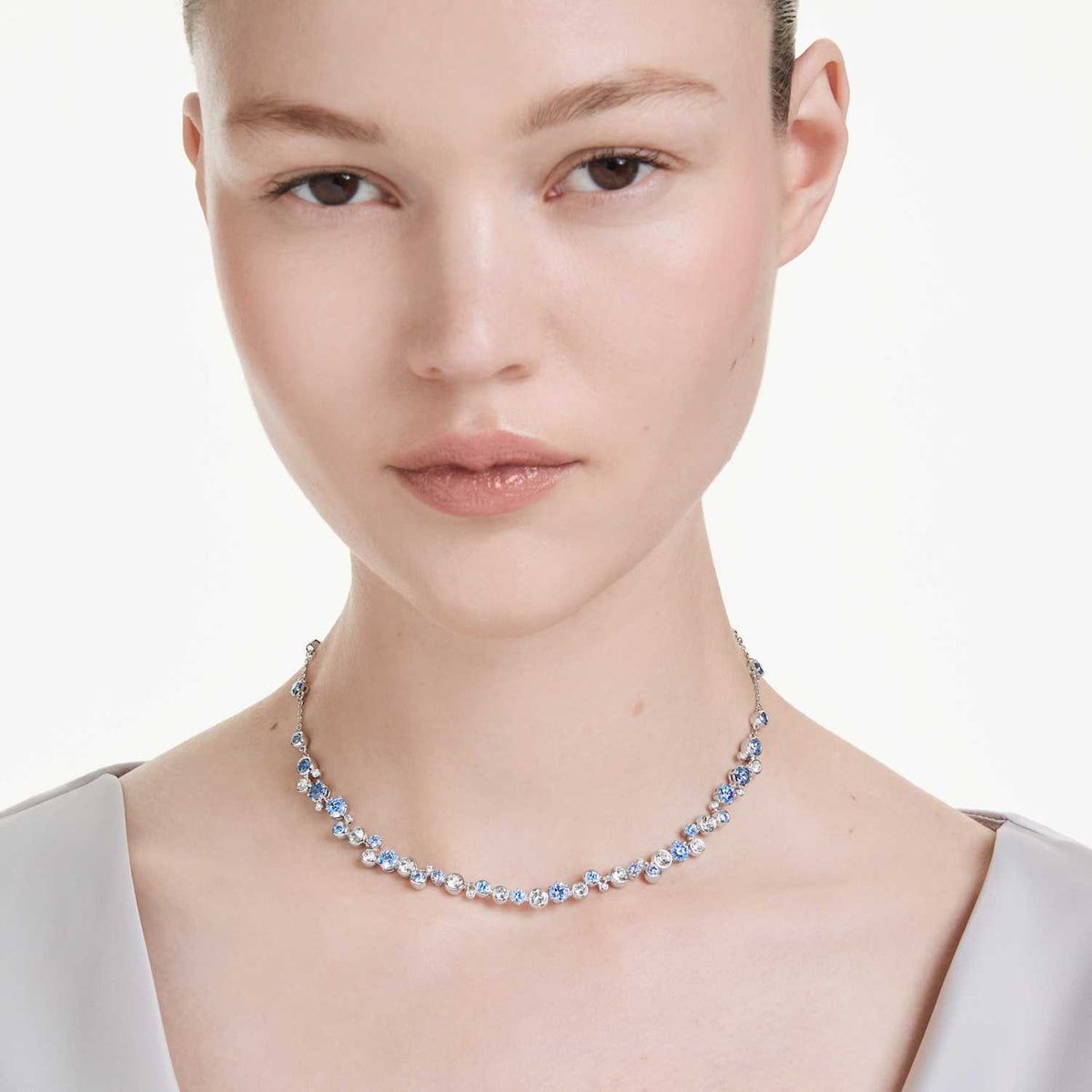 Collana all-around Constella, Taglio Round, Blu, Placcato rodio
