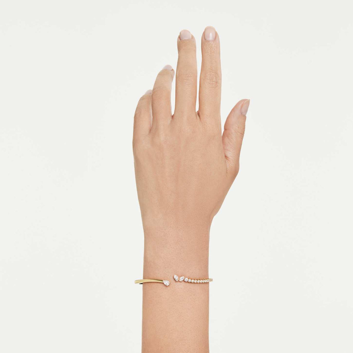 Swarovski Bracciale rigido Mesmera, Taglio misto, Bianco, Finitura oro 18K